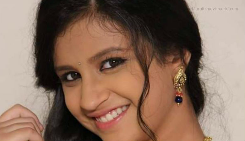 Ritika Shrotri Actress Image