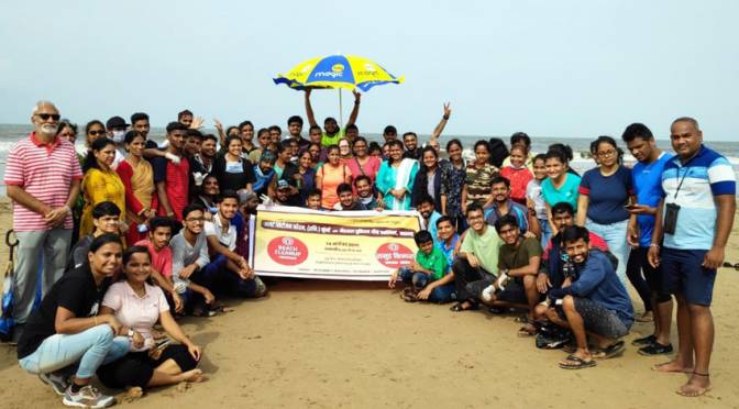 Actress Neha Shitole along with 100 volunteers from social organisations