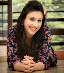 Gauri Nigudkar, Actress