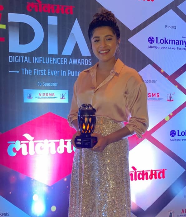 Marathi Actress, Sanskruti Balgude won 'Digital Influencer Award'