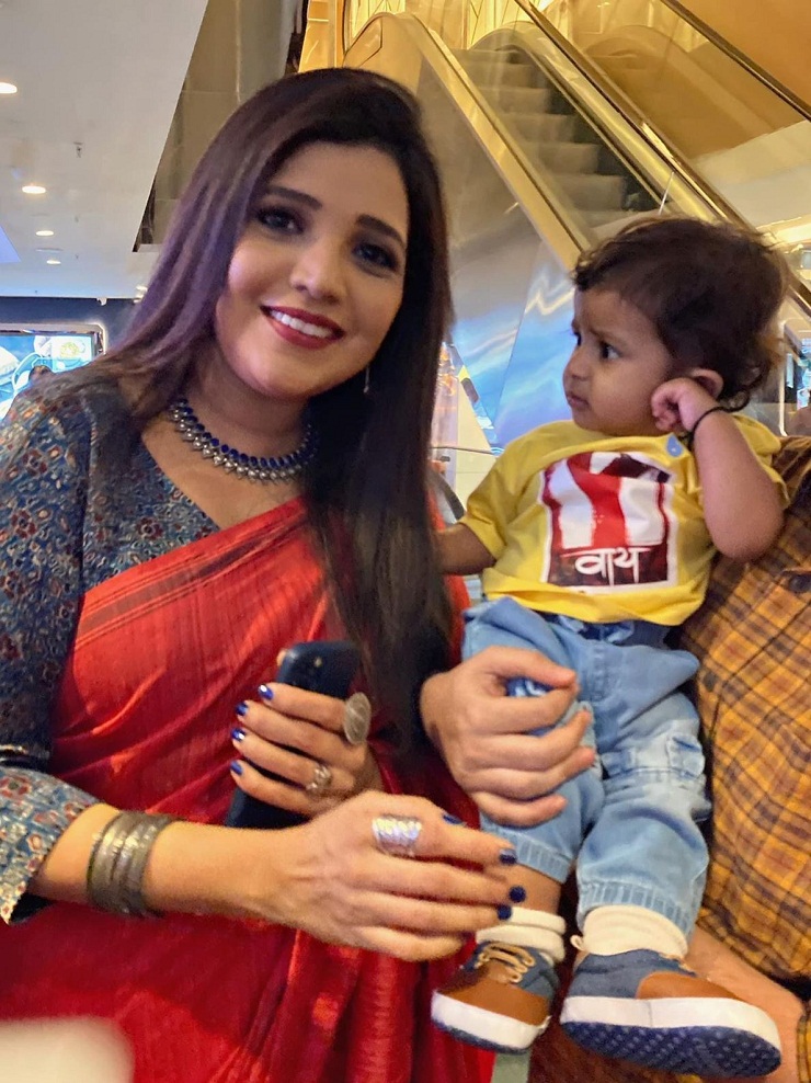 Mukta Barve with baby