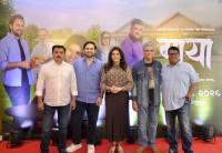 Muta Barve, Aditya Ingle, iddharth Chandekar, Mukta Barve, Dr. Girish Oak, Rohini Hattangadi , Vijay Kenkre