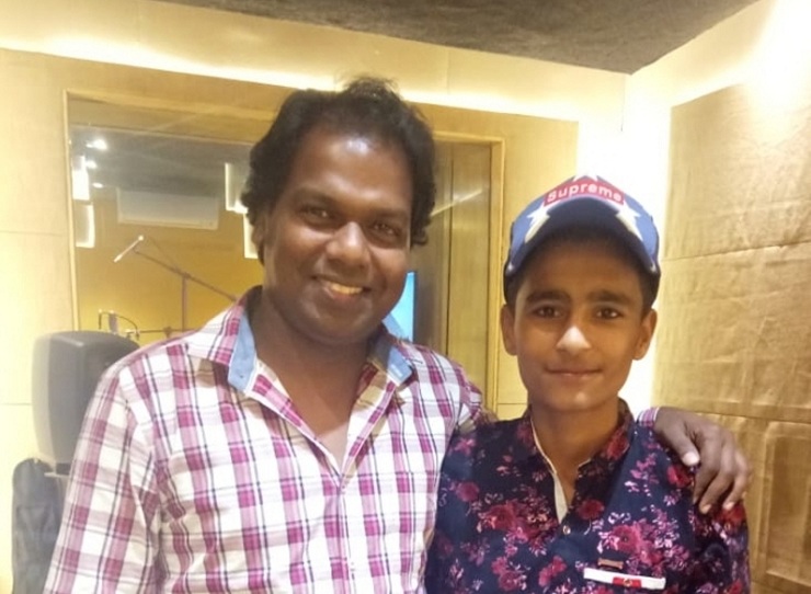 'Puglya' Movie director Vinod Sam Peter with child actor