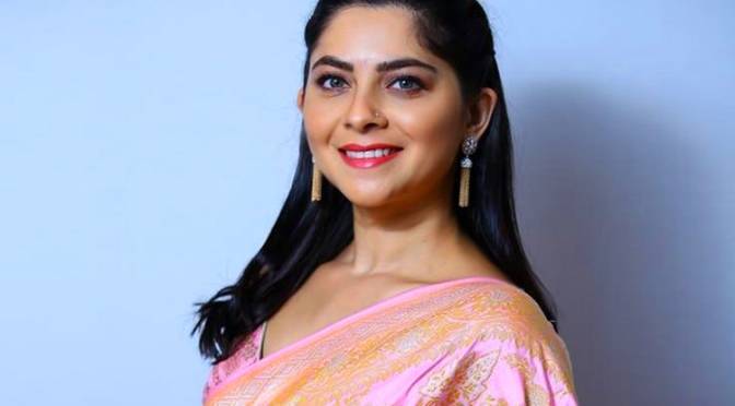 Popular Marathi Actress, Sonalee