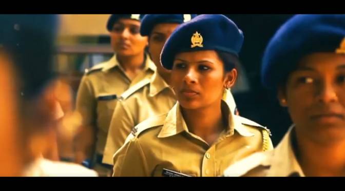 Saleel Kulkarni, Aarya Ambekar pay tributes to Mumbai Police