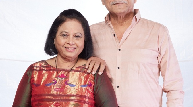 Savita Malpekar, Mohan Joshi in Marathi Play 'Sumi aani Aamhi'