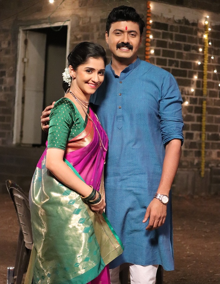 Shivani Sonar, Maniraj Pawar in Serial 'Raja Ranichi Ga Jodi' on colors Marathi