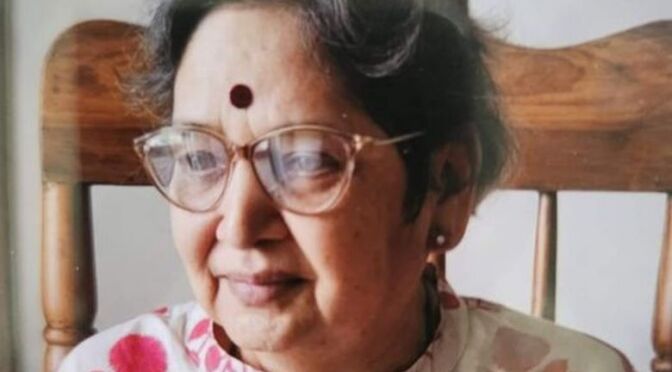 Veena Deo, Mrinal Kulkarni's mother